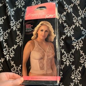 Nude posture bra